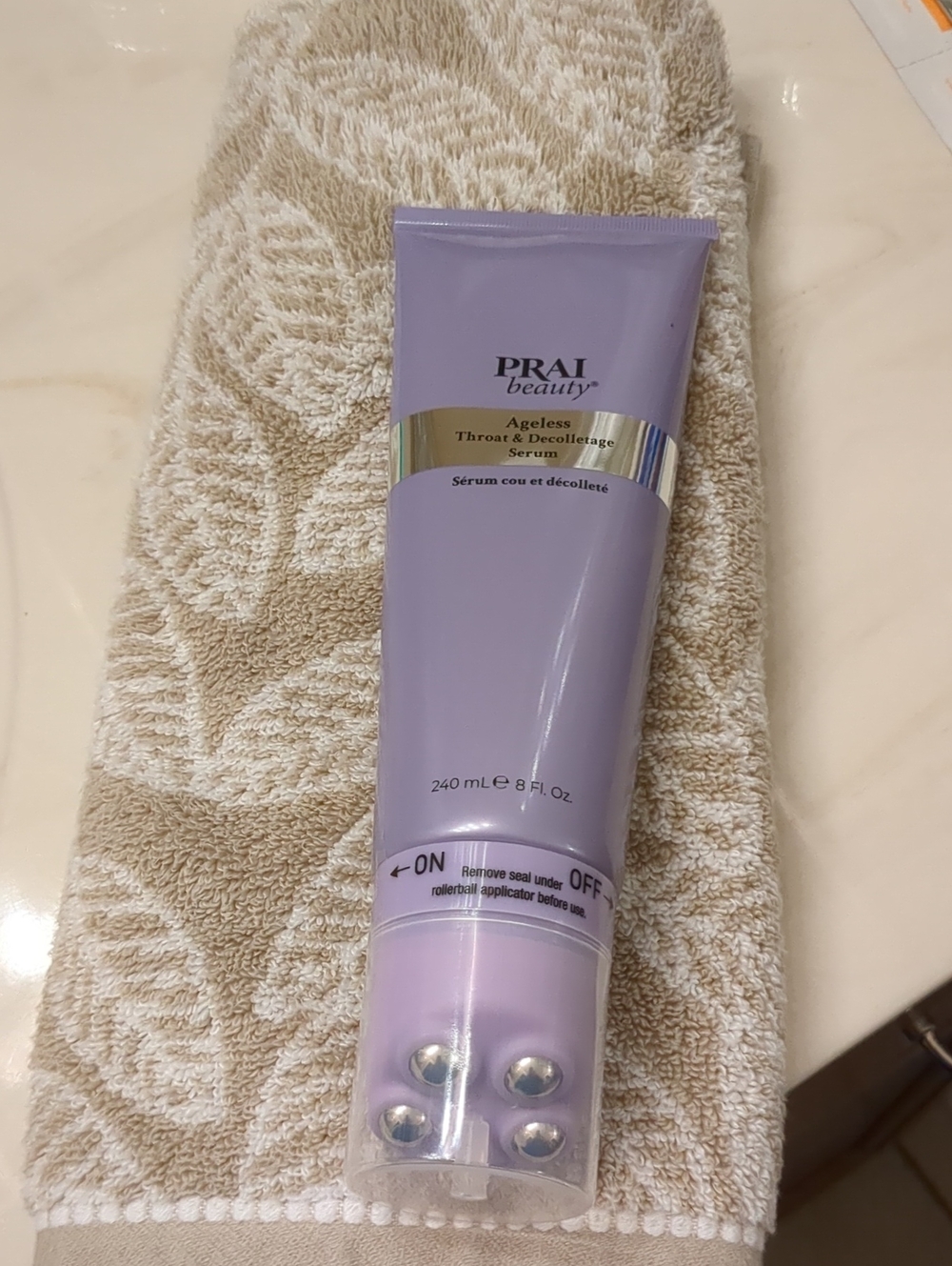 PRAI Neck Cream